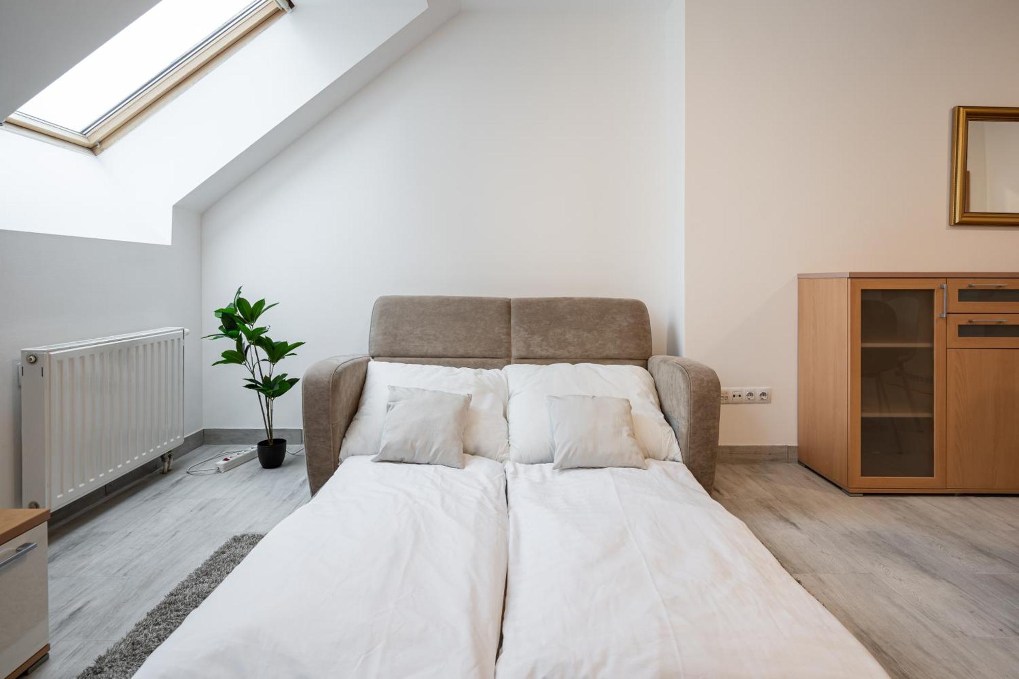 D16 - Gozsdu Garden Residence - Best Location By Bqa 布达佩斯 外观 照片